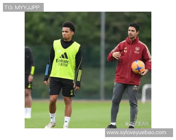 球迷炸锅热议球员交易操作引发巨大争议讨论不断升级 球迷炸锅热议球员交易操作引发巨大争议讨论不断升级