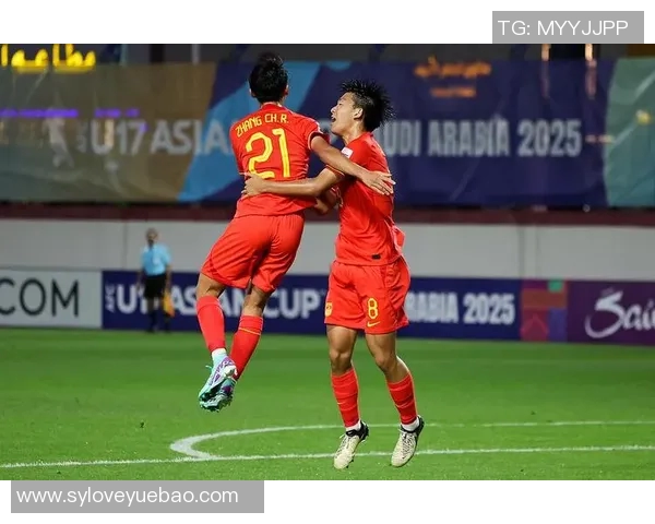 国足热身赛对阵乌兹别克斯坦主帅强调以战代练全力备战世预赛